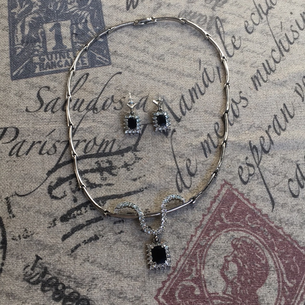 Black Gemstone Jewelry Set
